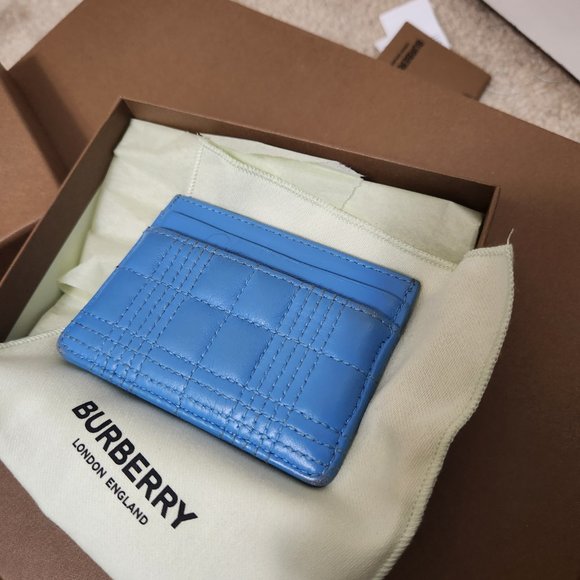 BURBERRY Lola Card Case Bright Sky Blue Quilted Leather Wallet - Picture 8 of 10